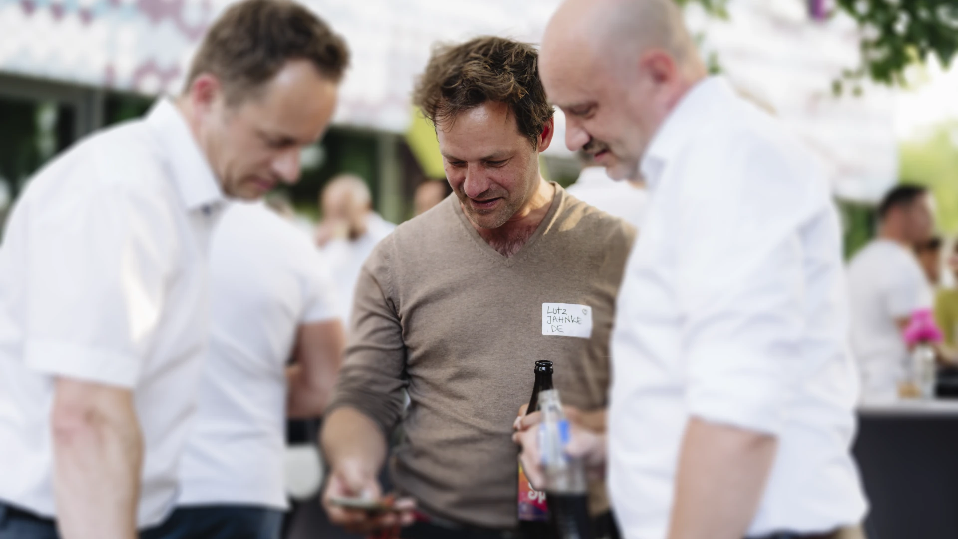 diplom designer lutz jahnke im moxy dresden beim silicon saxony afterwork